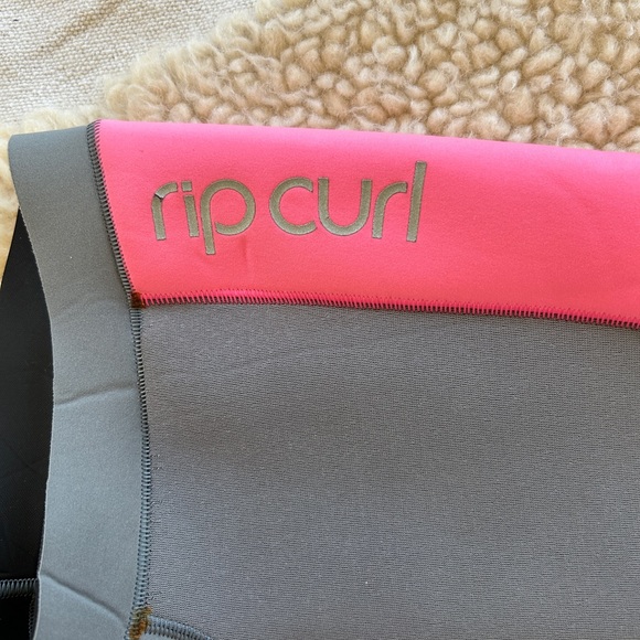 Rip Curl Long sleeve Springsuit Shorty Wetsuit - 2.2 sz 4 - Picture 3 of 6